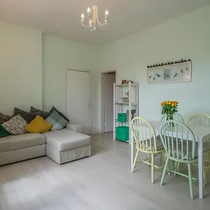 Pass The Keys Spacious Flat At Royal Mile Apartment Edinburgh