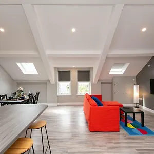 Road Apartment Belfast